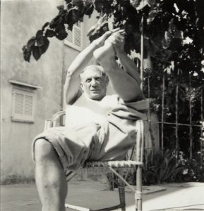 Pablo Leilão foto Picasso sentado por Dora Maar Paris