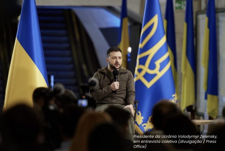 Presidente Ucrânia Volodymyr Zelensky lei de mídia liberdade de impensa censura