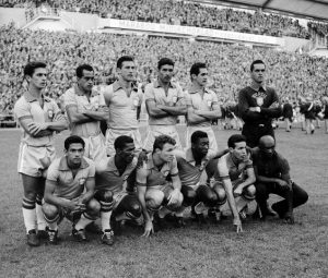 Foto Pelé e outros jogadores Copa do Mundo 