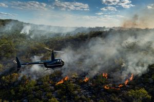 prêmio de fotografia World Press Photo helicóptero queimada 