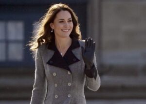 Kate Middleton manteve confiança do público mesmo após controvérsia sobre comunicação da realeza