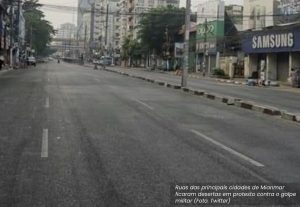 Mianmar golpe rua vazia