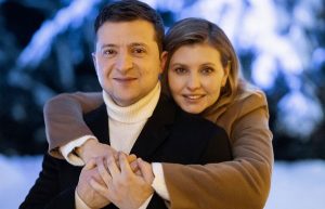 Volodymyr Zelensky e a mulher, Olena Zelenska, são casados desde 2003 (Foto: Reprodução/Instagram)
