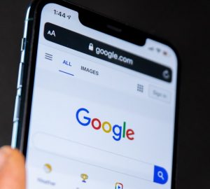 Google pagamento notícias Europa smartphone sustentabilidade jornalismo