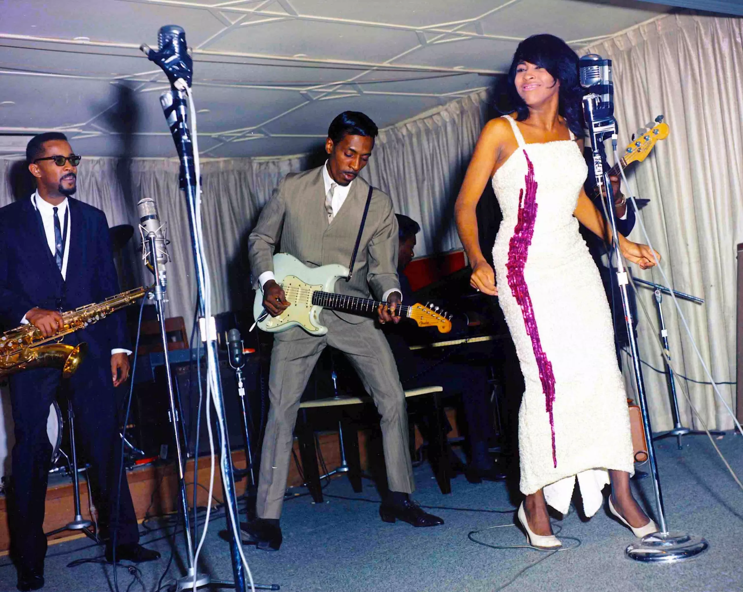 Ike e Tina Turner em show em Dallas Fort Worth, Texas, em 1964
