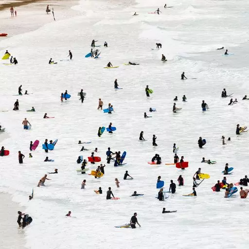 A praia de St.Ives, na Cornualha, foi fotografada pelo fotógrafo britânico Martin Parr como parte de sua série Beach Therapy