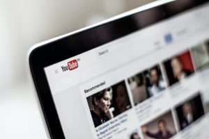 YouTube source news social networks