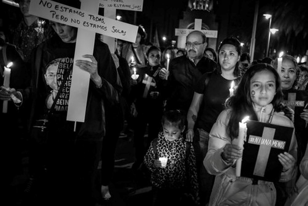 Fotografia documental marcha contra a violência feminicídio mulheres fotógrafas subsídio para fotógrafas Women Photograph México