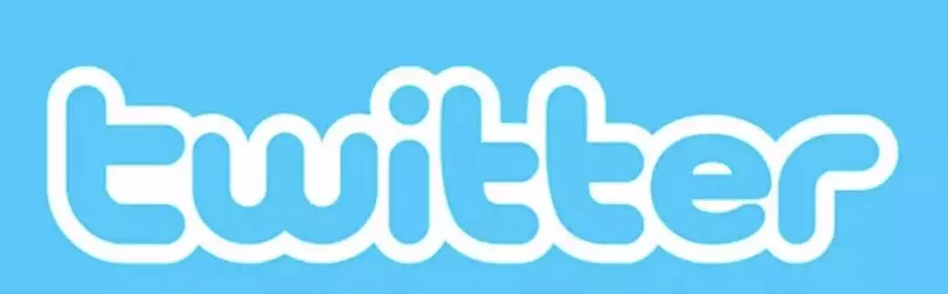 Primeira logomarca do Twitter ainda sem o pássaro azul 