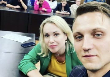 Marina Ovsyannikova jornalista russa Rússia Ucrânia guerra protesto Moscou