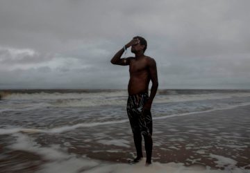 Brasileiro premiado fotografia ética prêmio de fotografia concurso de fotografia meio ambiente mudança climática Atafona erosão do mar