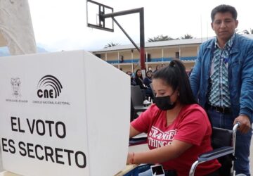 Eleições no Equador acontecem em clima de insegurança para a imprensa