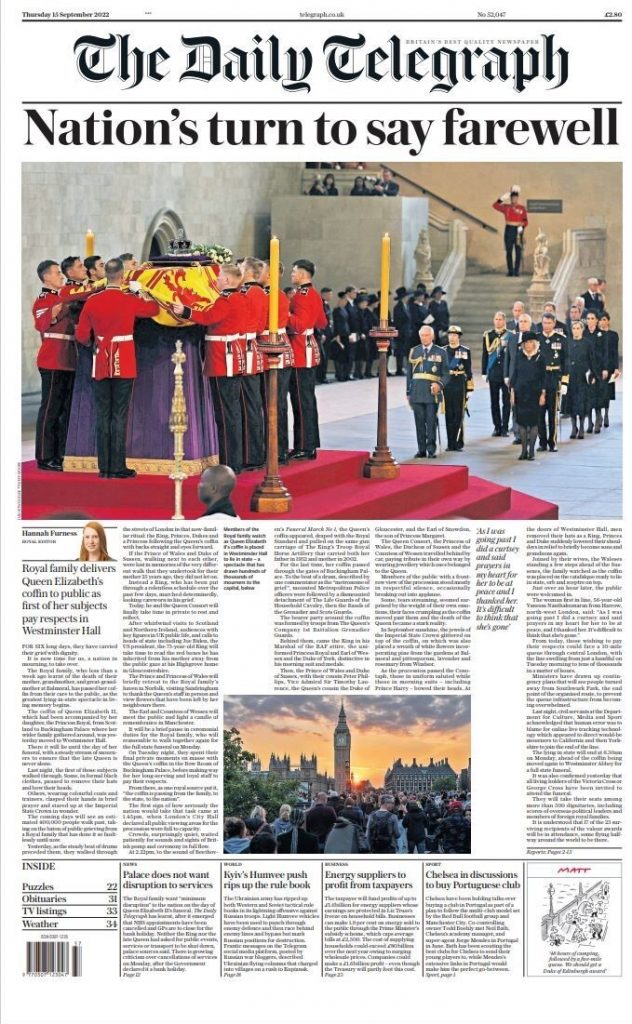 The Daily Telegraph fila velório rainha Elizabeth rei Charles monarquia Londres Reino Unido