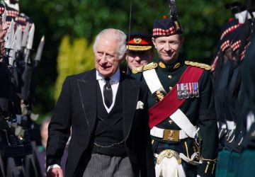 rei Charles popularidade pesquisa monarquia britânica morte Rainha Elizabeth