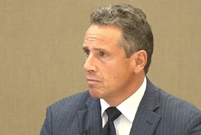 Chris Cuomo é acusado de agressão sexual por ex-colega da ABC News( Foto: Reprodução/NY Attorney General)