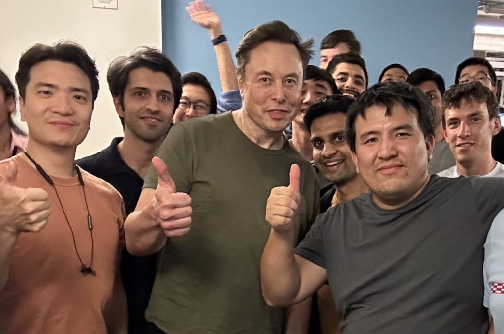 Elon Musk em reunião com funcionários do Twitter / X