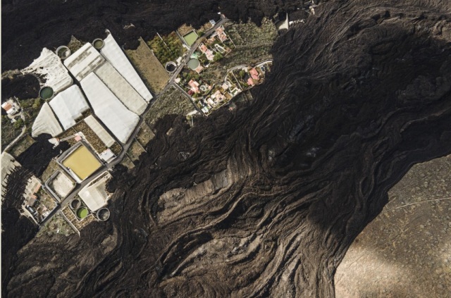 vista área da lava do vulcão Espanha