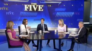 Fox News The Five indiciamento Donald Trump fake news