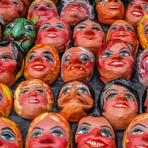 Máscaras mulheres América Latina representação de gênero