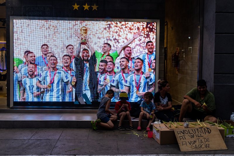 Time argentino na TV moradores de rua concurso prêmio de fotojornalismo WPP