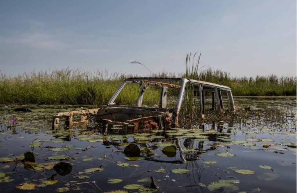 carro submerso Sudão fotografia mudança climática concurso fotografia Sony Award