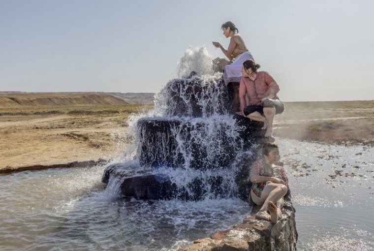 fonte termal Mar de Aral mudanças climáticas meio ambiente prêmio de fotografia