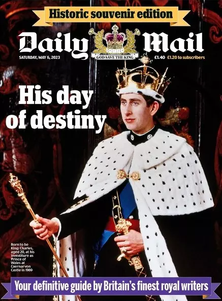 Capa jornal coroação rei Charles III Daily Mail