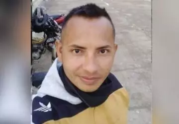 Jornalista colombiano é baleado e morto em um crime associado a reportagens que publicava em seu canal de notícias no Facebook