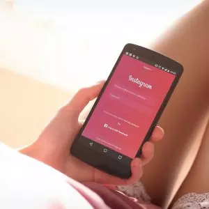Instagram é alvo de relatório de Stanford apontando proliferação de redes de pornografia infantil favorecida por algoritmos