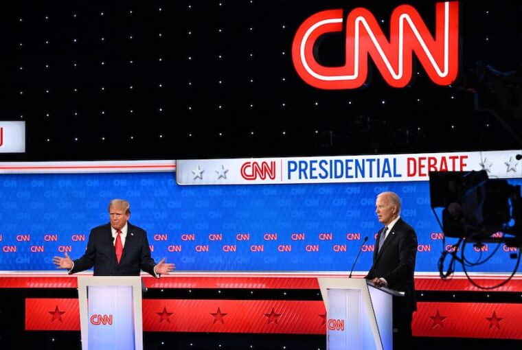Estúdio da CNN durante debate entre Joe Biden e Donald Trump