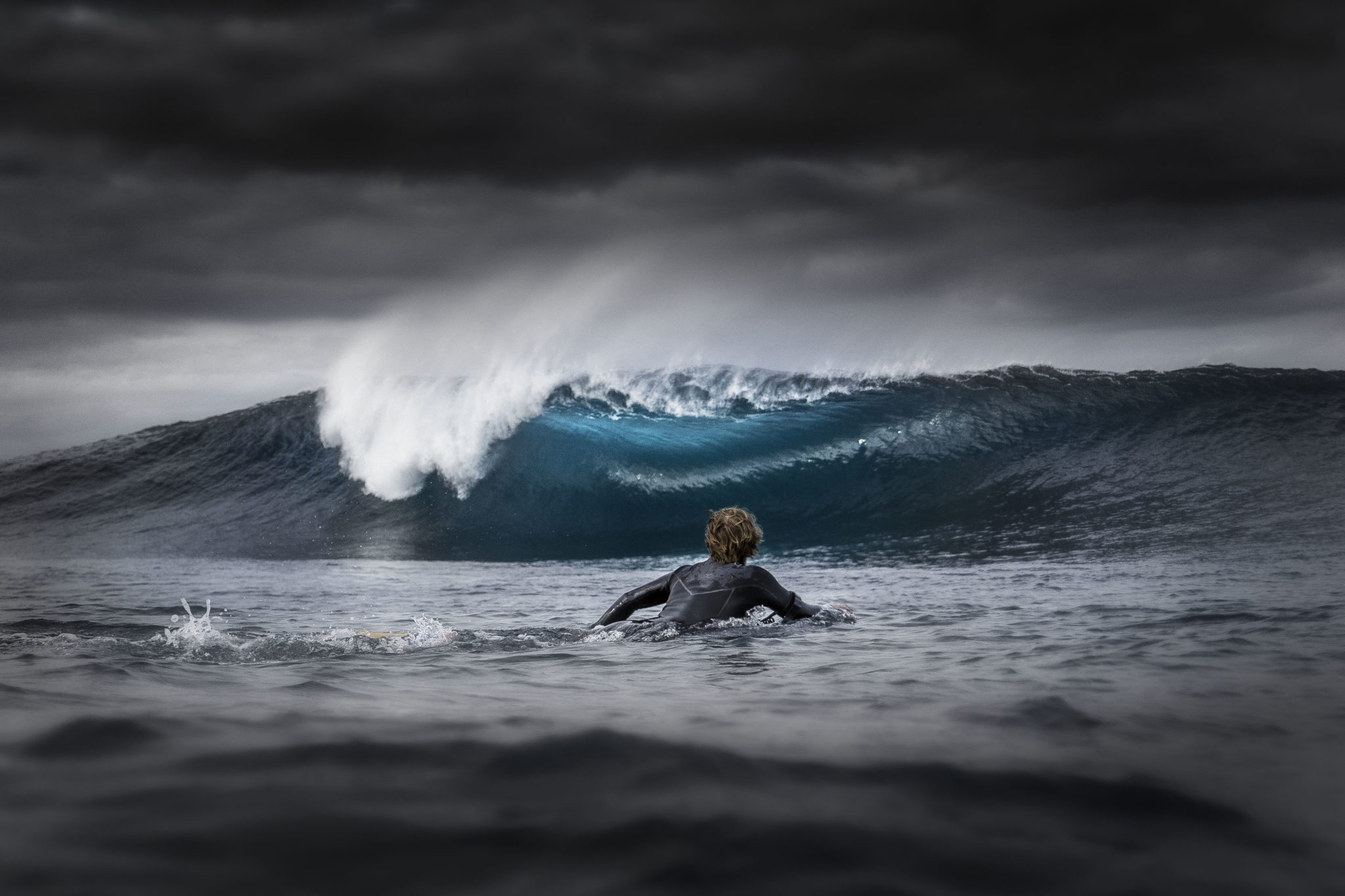 Foto de onda na Austrália é finalista de concurso de fotografia do mar 