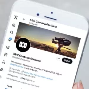 Rede ABC da Austrália suspendeu contas no Twitter / X alegando conteúdo tóxico
