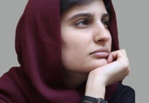 Jornalista Elaheh Mohammadi do Irã cobriu enterro da jovem Mahsa Amini, foi condenada e presa