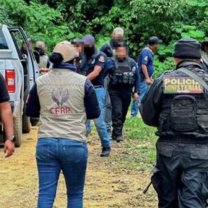 Operação policial de resgate de jornalistas sequestrados no México