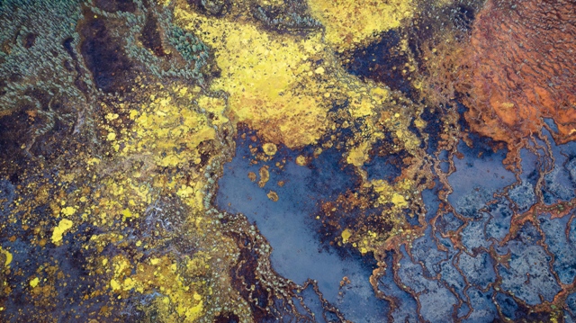 Imagem aérea de turfeiras na Lapônia é uma das fotografias de paisagem premiada no concurso Natural Landscape Photography Awards