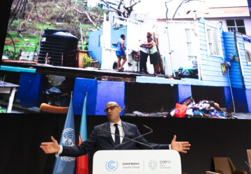 Simon Stiell, Secretário-executivo de Mudança Climática da ONU, na abertura da COP29 em Baku