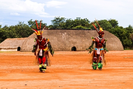Danças indígena na Aldeia Piylanda,Xingu, Mato Grosso
