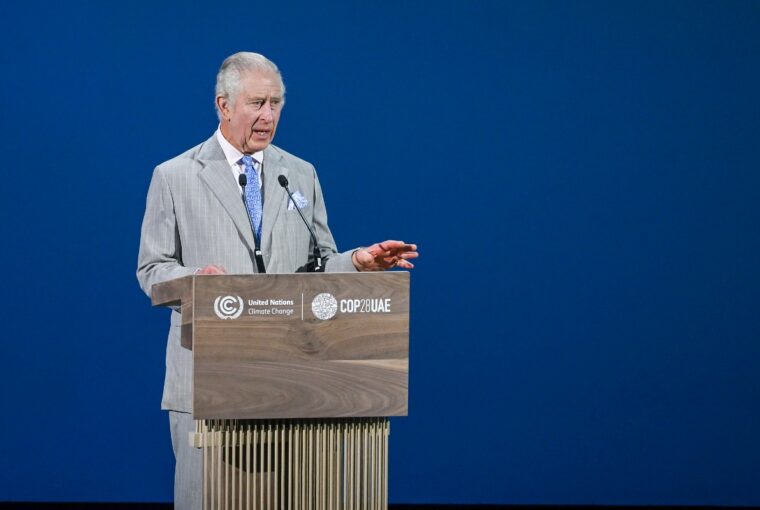 Rei Charles III discursa na abertura da COP28