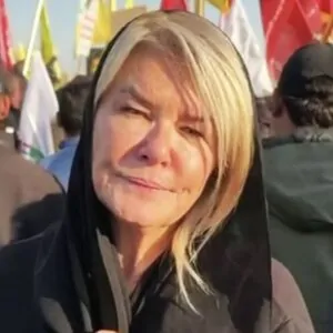 Alex Crawford, da Sky News do Reino Unido, é uma das signatárias da carta cobrando acesso de jornalistas a Gaza