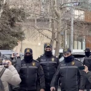 Operação policial em TV no Azerbaijão
