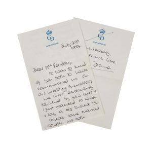 Carta princesa Diana sobre gravidez de Harry vendida em leilão