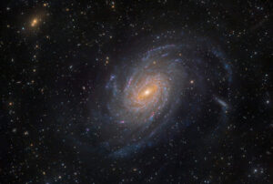 Galáxia que lembra Via Láctea, fotografada no Chile