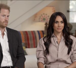 Harry e Meghan em entrevista à CBS lançamento de projeto contra suicídio infantil