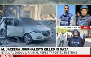 Captura de tela da rede Al Jazeera com notícia de seus dois jornalistas mortos em Gaza pelo exército de Israel