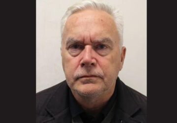 Huw Edwards ex-âncora da BBC condenado por posse de fotos indecentes de crianças