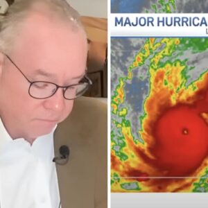 Meteorologista John Morales se emociona ao falar do furacão Milton na Flórida