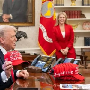 Donald Trump em entrevista coletiva para a imprensa na Casa Branca