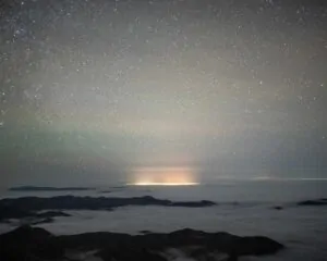 Captura do céu no Chile, afetado pela luz. Finalista do Sony World Photography Awards 