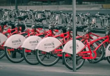 Estação de bicicletas elétricas