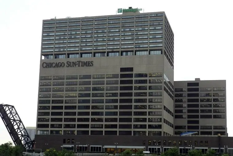 Prédio do jornal Chicago Sun-Times, dos EUA
